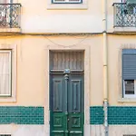 Boavista Apartment, Panoramic Castle, Graca And City Views, Historic Mouraria Lisbon アパート